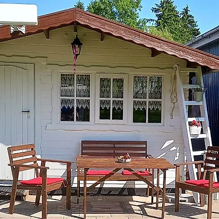 Camping Gluck An Der Peene مكان تخييم *